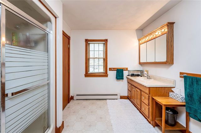 120 YOUNGSTOWN RIDGE RD, Ligonier Twp, PA 15658