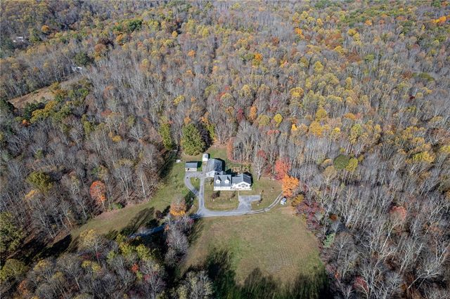 120 YOUNGSTOWN RIDGE RD, Ligonier Twp, PA 15658