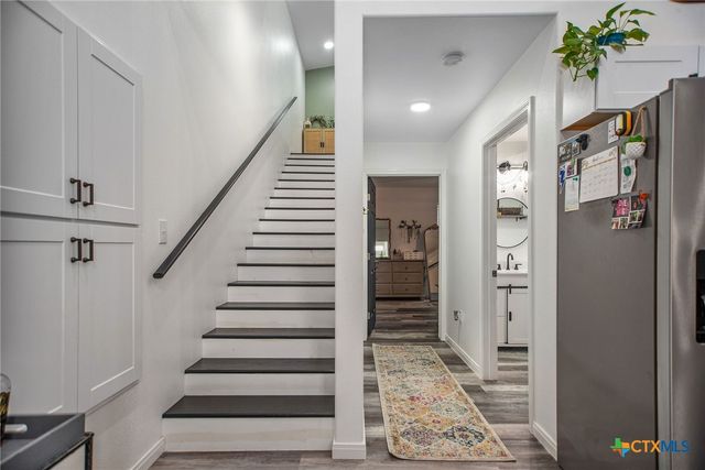 807 W Dallas Avenue, Seadrift, TX 77983