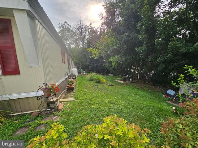 709 PRIMROSE LN, Ephrata, PA 17522