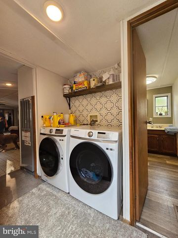 709 PRIMROSE LN, Ephrata, PA 17522