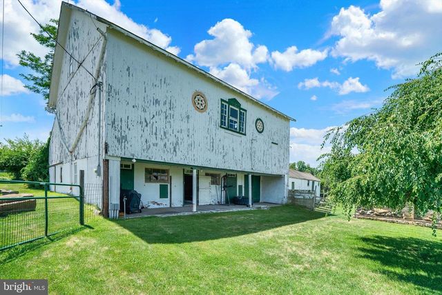 3440 PRICETOWN RD, Fleetwood, PA 19522