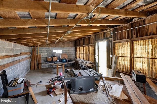 3440 PRICETOWN RD, Fleetwood, PA 19522
