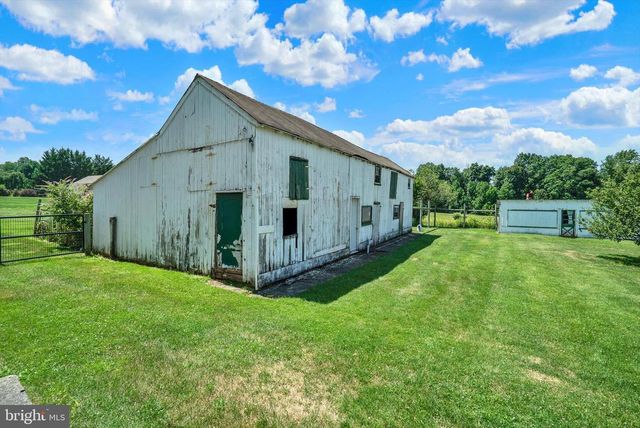 3440 PRICETOWN RD, Fleetwood, PA 19522