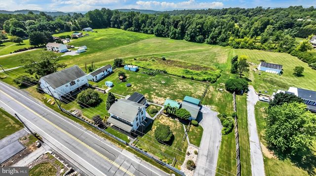 3440 PRICETOWN RD, Fleetwood, PA 19522