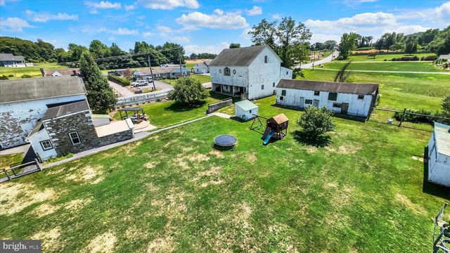 3440 PRICETOWN RD, Fleetwood, PA 19522