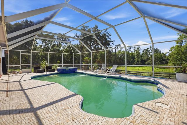 1898 BLACKWELDER ROAD, De Leon Springs, FL 32130
