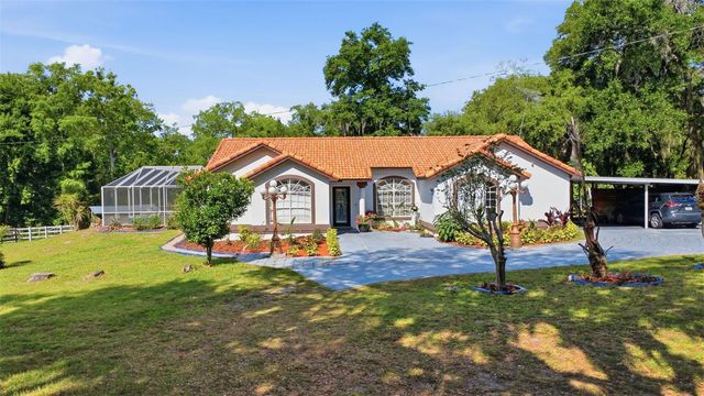 1898 BLACKWELDER ROAD, De Leon Springs, FL 32130