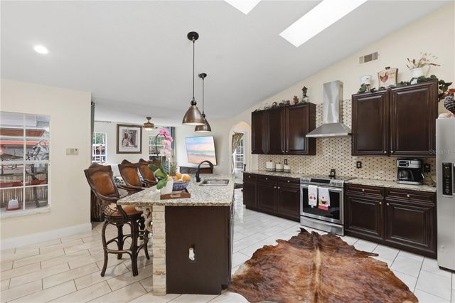 1898 BLACKWELDER ROAD, De Leon Springs, FL 32130