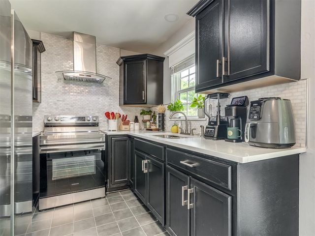 929 SW 52nd Street, Oklahoma City, OK 73109