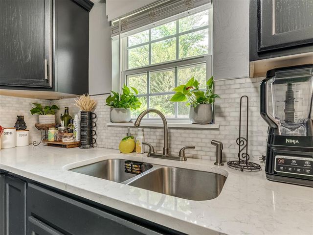 929 SW 52nd Street, Oklahoma City, OK 73109
