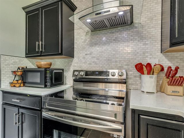 929 SW 52nd Street, Oklahoma City, OK 73109
