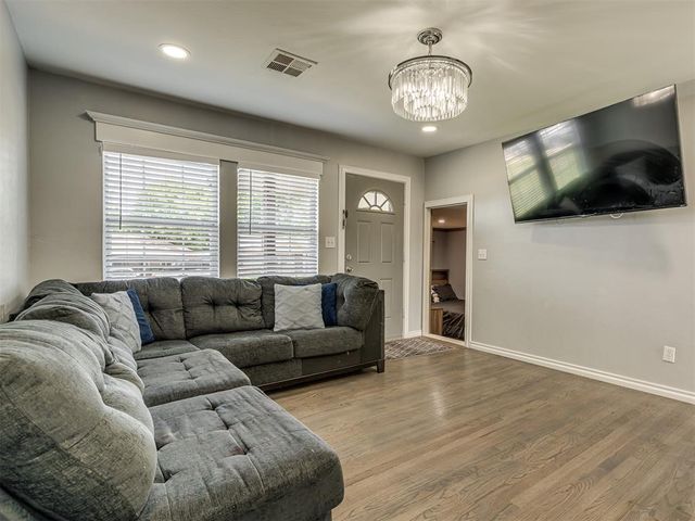 929 SW 52nd Street, Oklahoma City, OK 73109