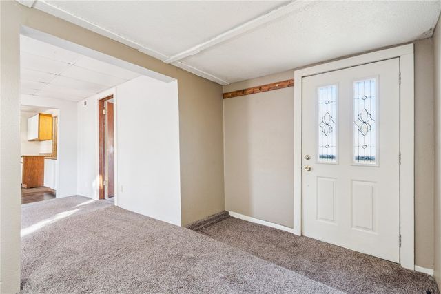 1215 5th Avenue, Vinton, IA 52349