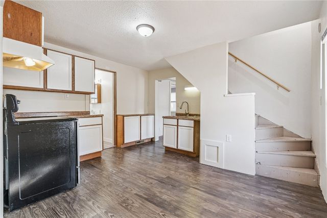 1215 5th Avenue, Vinton, IA 52349