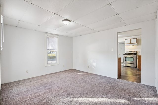 1215 5th Avenue, Vinton, IA 52349