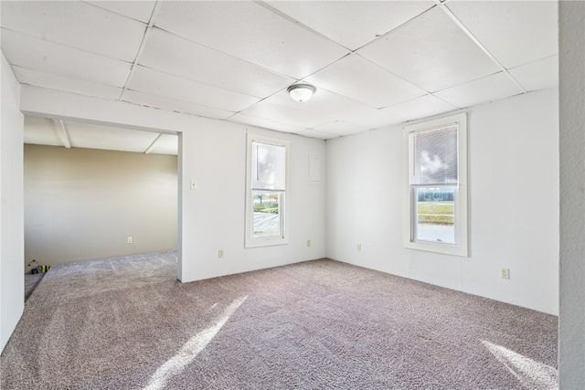 1215 5th Avenue, Vinton, IA 52349