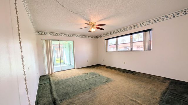 5775 Fernley Drive 88, West Palm Beach, FL 33415