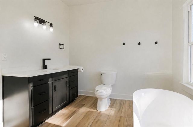 31906 E Burgess Road, Buckner, MO 64016
