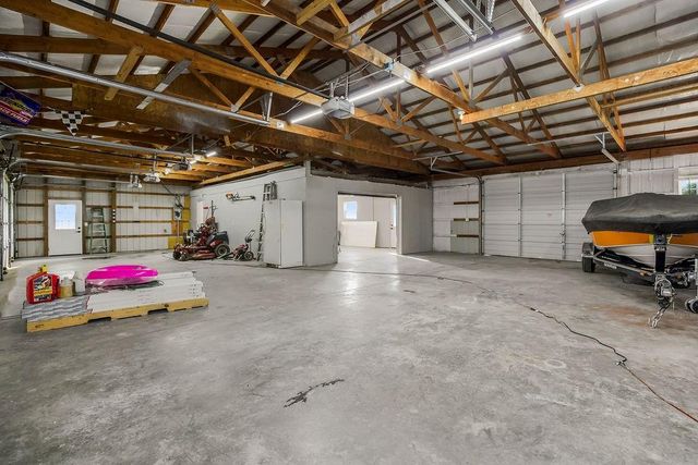 31906 E Burgess Road, Buckner, MO 64016