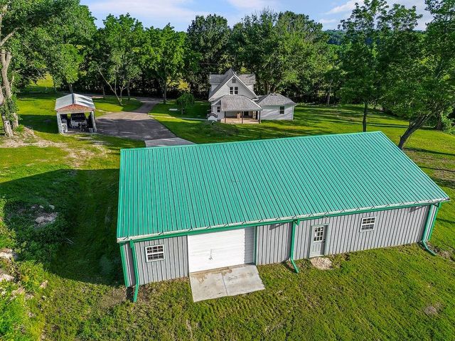 31906 E Burgess Road, Buckner, MO 64016