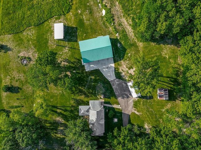 31906 E Burgess Road, Buckner, MO 64016