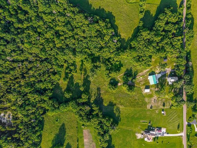 31906 E Burgess Road, Buckner, MO 64016