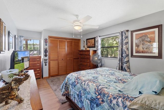 1900 W Alhambra Drive, Citrus Springs, FL 34434