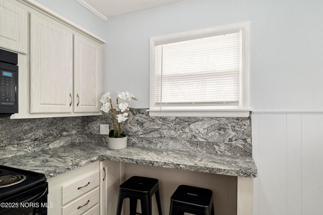 4841 Leamington Avenue, Toledo, OH 43613