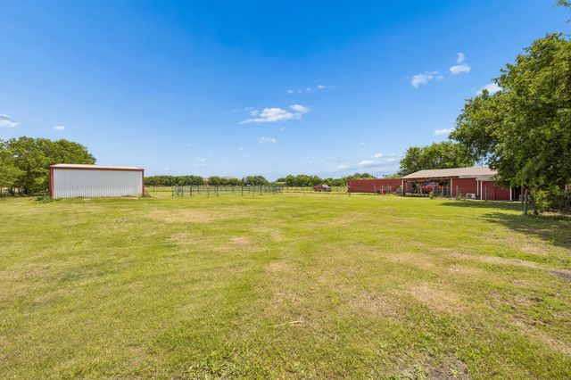 1300 Rock Ridge Road, Lucas, TX 75002