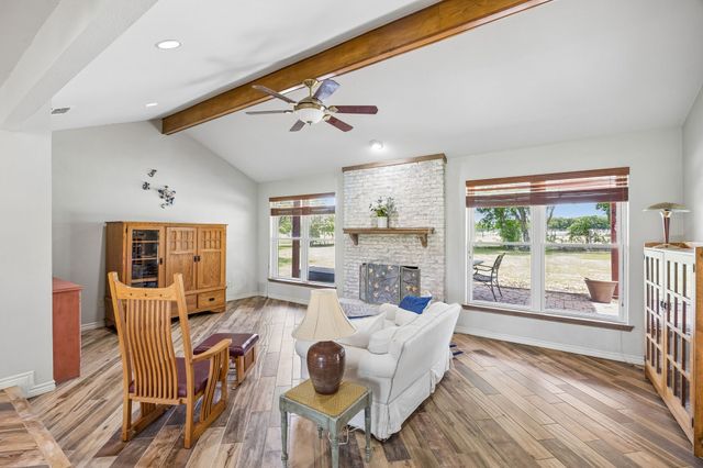 1300 Rock Ridge Road, Lucas, TX 75002