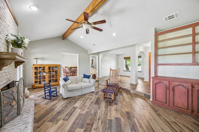 1300 Rock Ridge Road, Lucas, TX 75002
