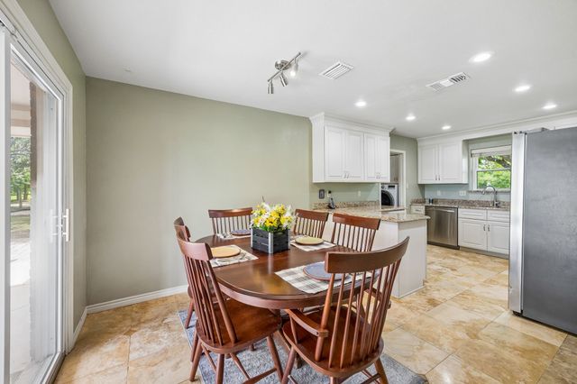 1300 Rock Ridge Road, Lucas, TX 75002