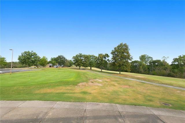 4 Hillcrest Drive, Eureka Springs, AR 72631