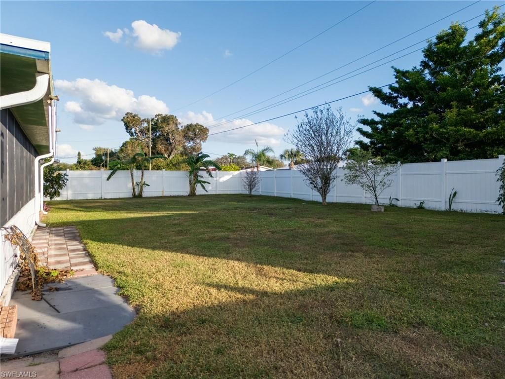 1416 Irondale ST E, LEHIGH ACRES, FL 33936 — photo 3