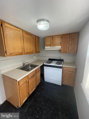 2828 W CLEMENTINE ST, Philadelphia, PA 19132