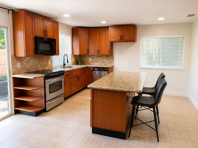 8057 Cornerstone Way, Citrus Heights, CA 95621