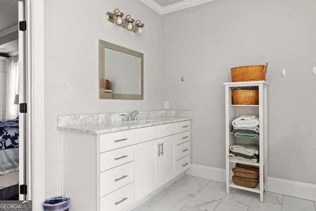 2107 Oakview Road SE, Atlanta, GA 30317