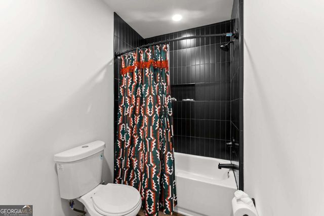 2107 Oakview Road SE, Atlanta, GA 30317