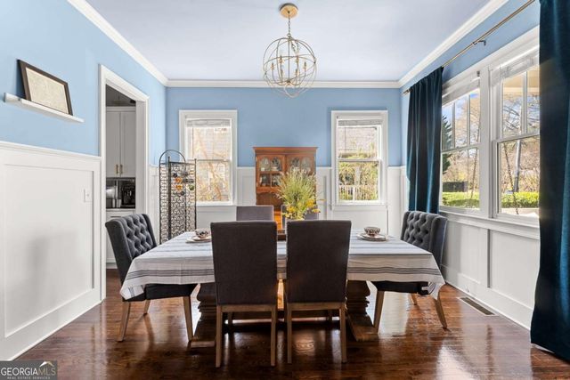 2107 Oakview Road SE, Atlanta, GA 30317