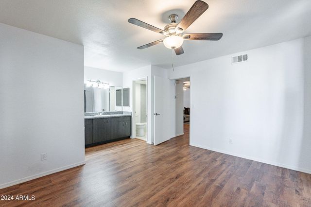 850 S RIVER Drive 2073, Tempe, AZ 85281