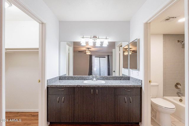 850 S RIVER Drive 2073, Tempe, AZ 85281