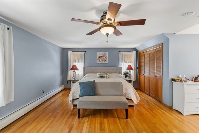 229 Tispaquin St, Middleboro, MA 02346