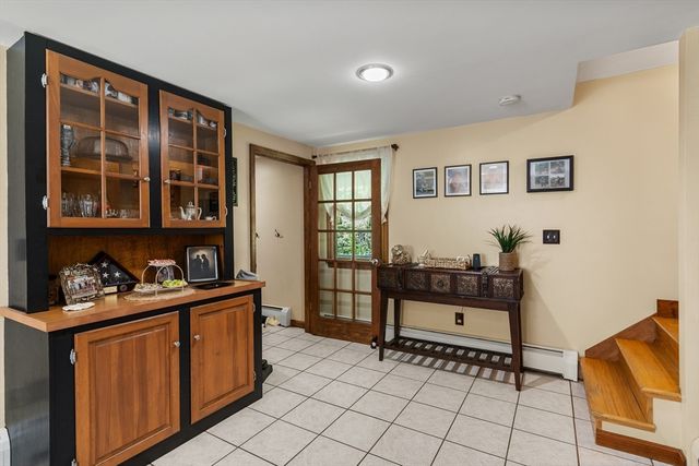 229 Tispaquin St, Middleboro, MA 02346