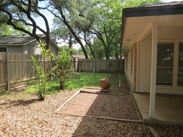 1503 Serene Oaks DR, Cedar Park, TX 78613