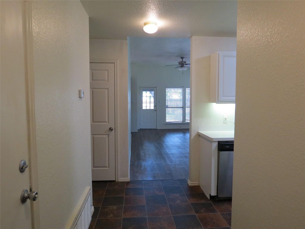 1503 Serene Oaks DR, Cedar Park, TX 78613