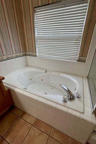 4909 Park View Court, Tallahassee, FL 32311