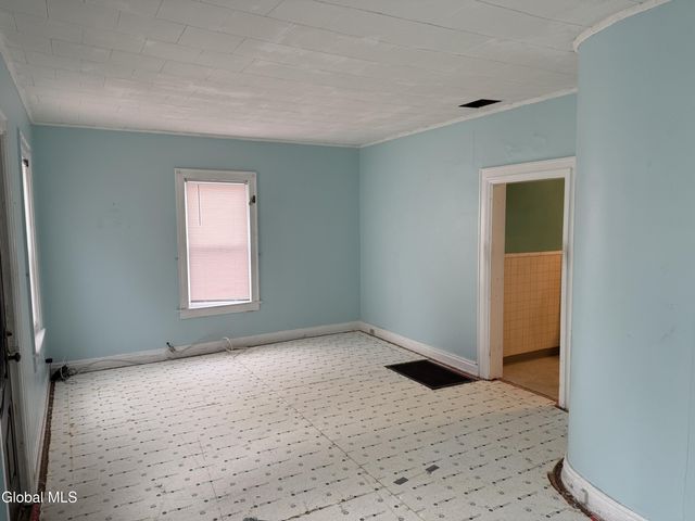 6 Spring Street, Cohoes, NY 12047