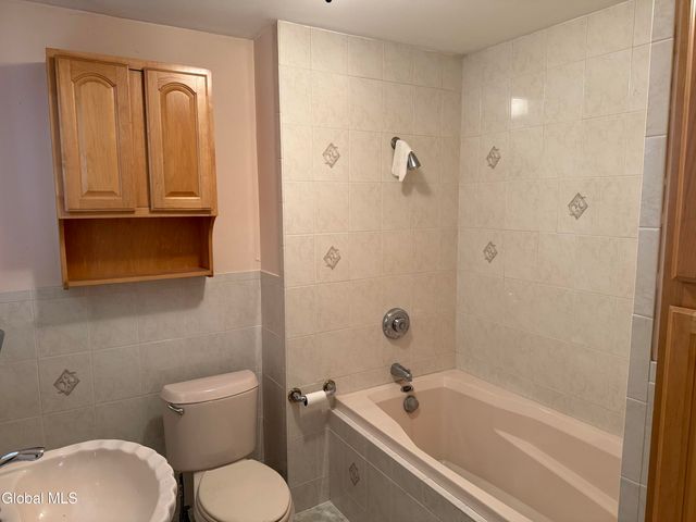 6 Spring Street, Cohoes, NY 12047