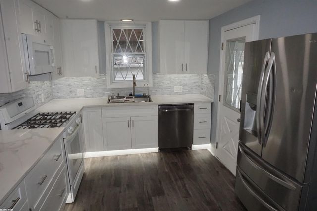 29455 S River Road, Harrison Twp, MI 48045